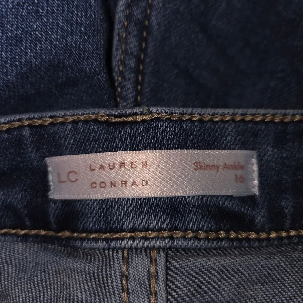 LC Lauren Conrad excellent pre